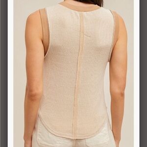 Ribbed Two-Toned Tank NWOT Ruby Jane Boutique